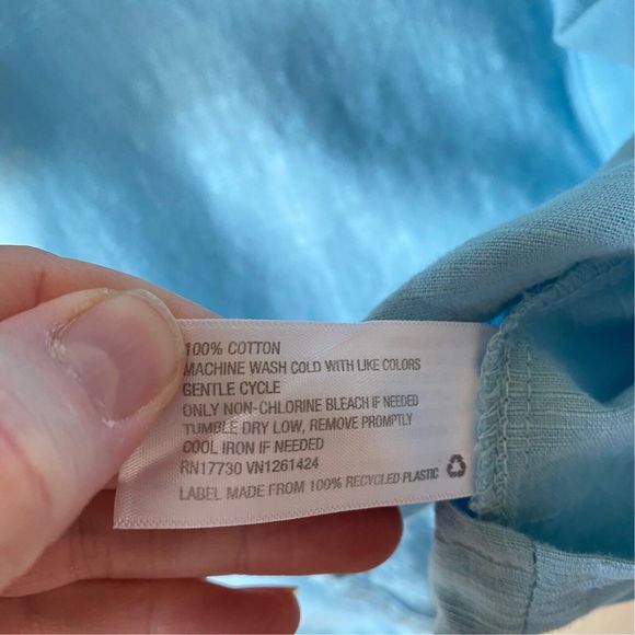 Universal Thread Flutter Sleeve Button Down Women’s Size XL Light Blue - Picture 6 of 8